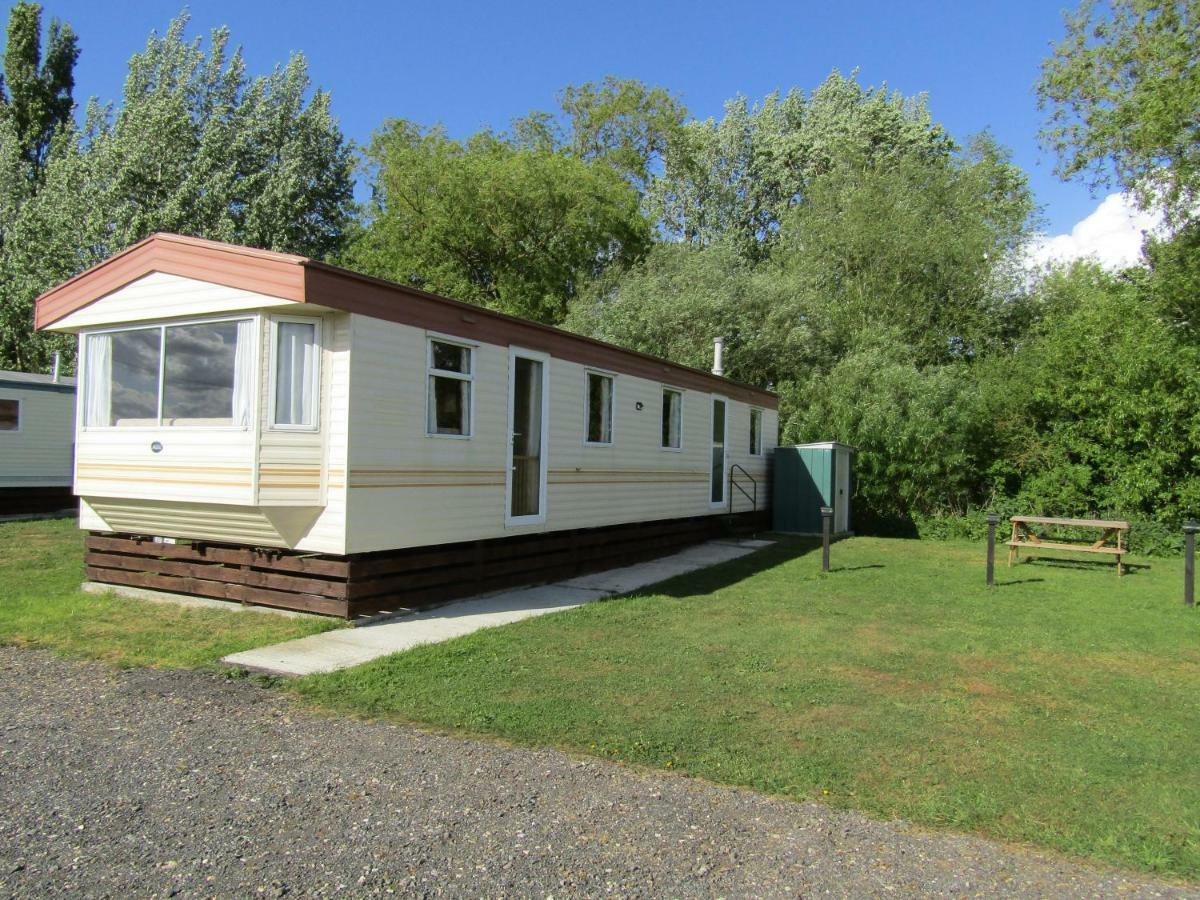 Fenlake Holiday Accommodation Metheringham Ngoại thất bức ảnh