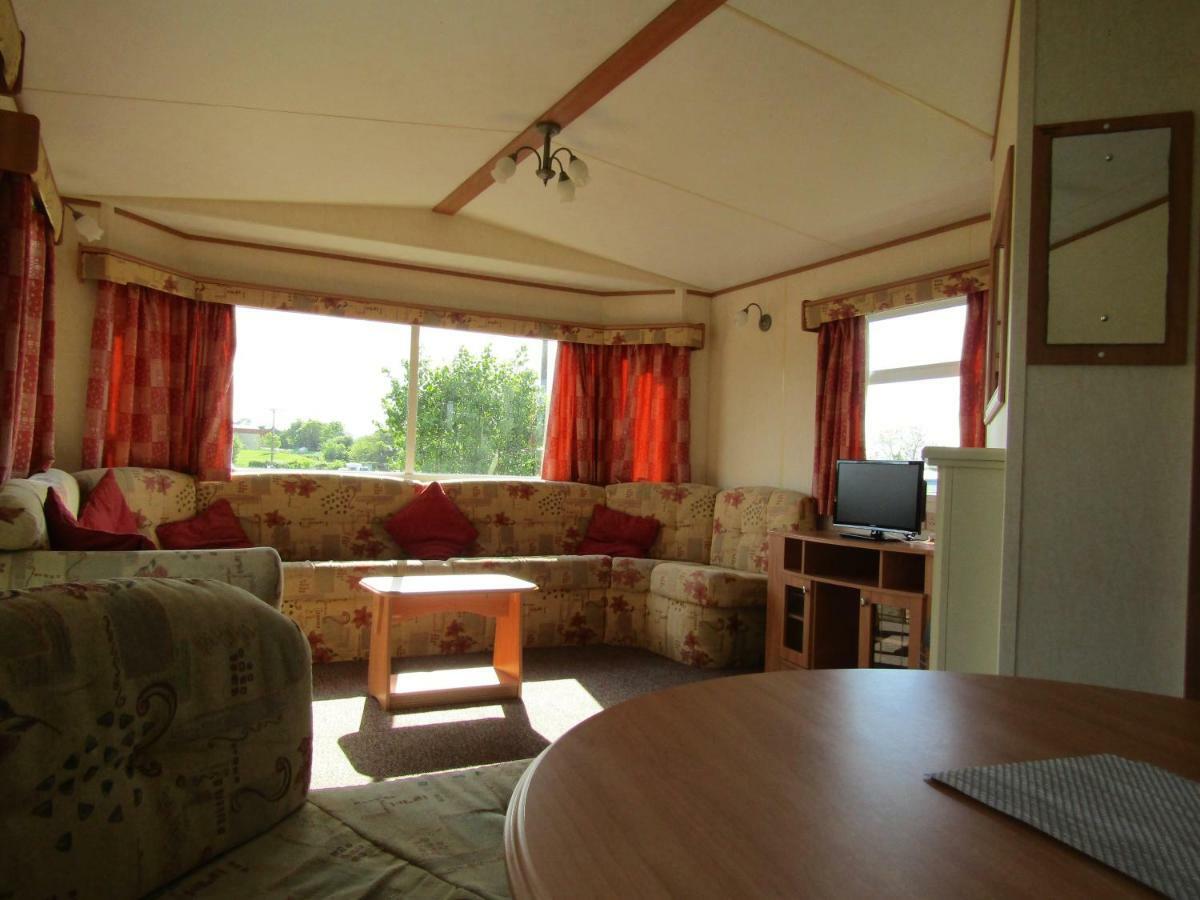 Fenlake Holiday Accommodation Metheringham Ngoại thất bức ảnh
